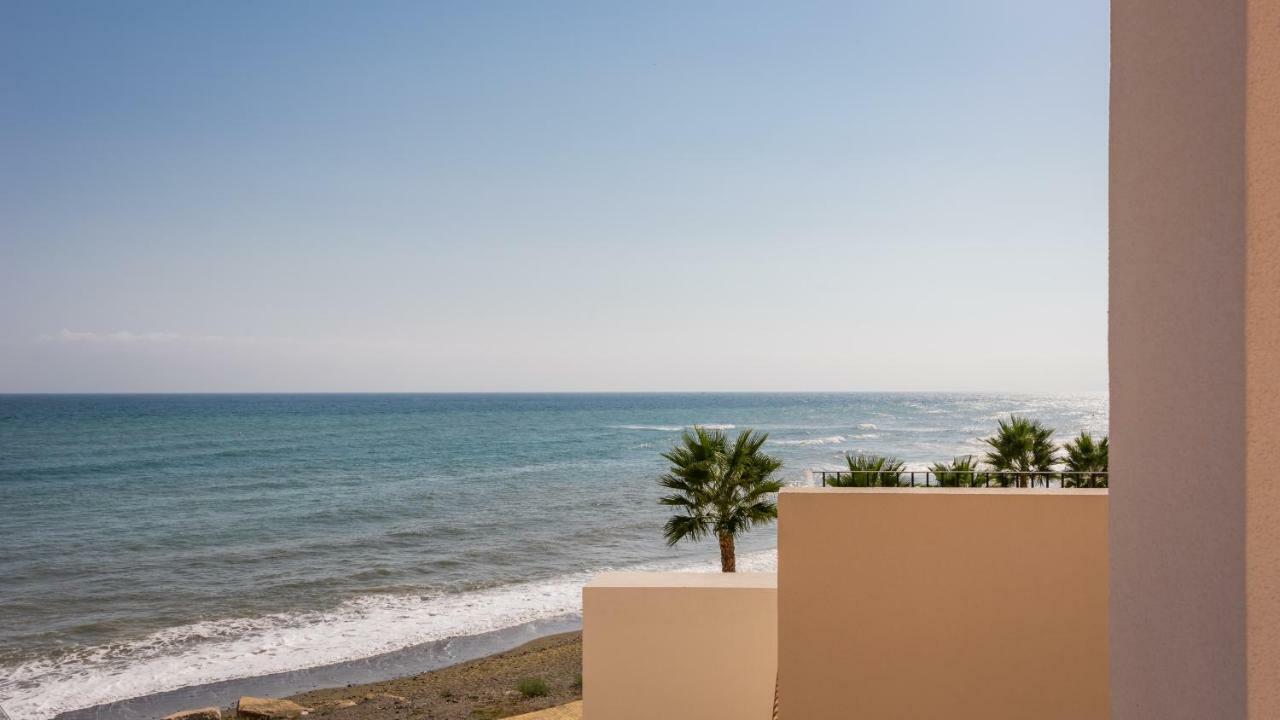Bahia De La Plata Luxury Apartments Естепона Екстериор снимка